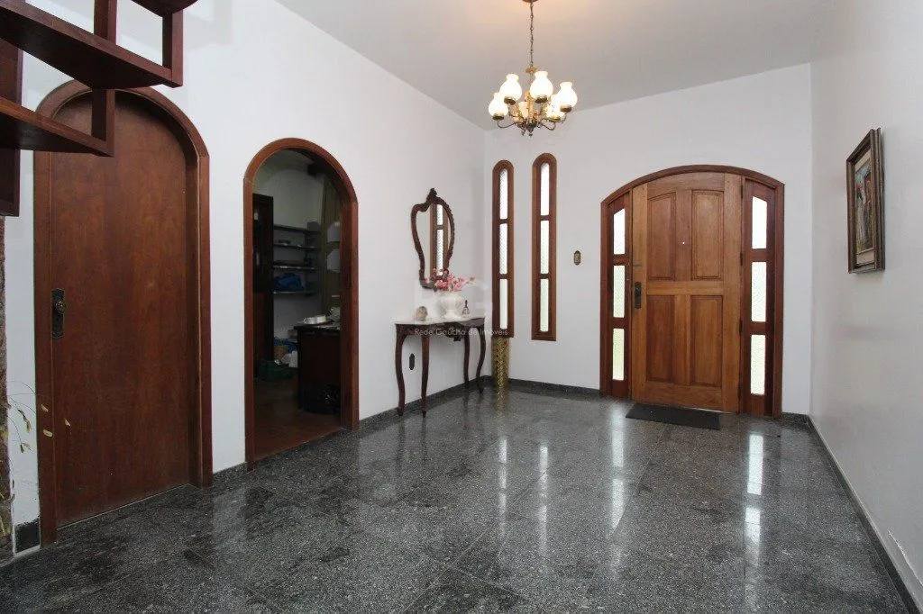 Imagem Casa para Venda - 406.36m², 6 dormitórios, sendo 6 suites, 2 vagas - Chácara das Pedras