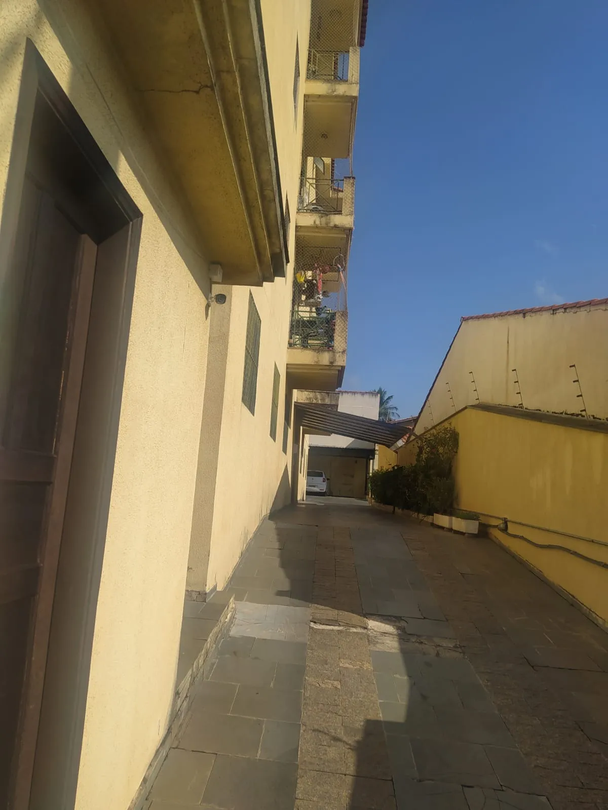 Imagem Amplo apartamento - Jardim Simus