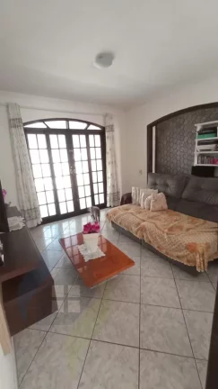 Imagem Casa de 2 dormitórios, 1 banheiro, 2 vaga, com 126m² em Alvarenga, São Bernardo do Campo