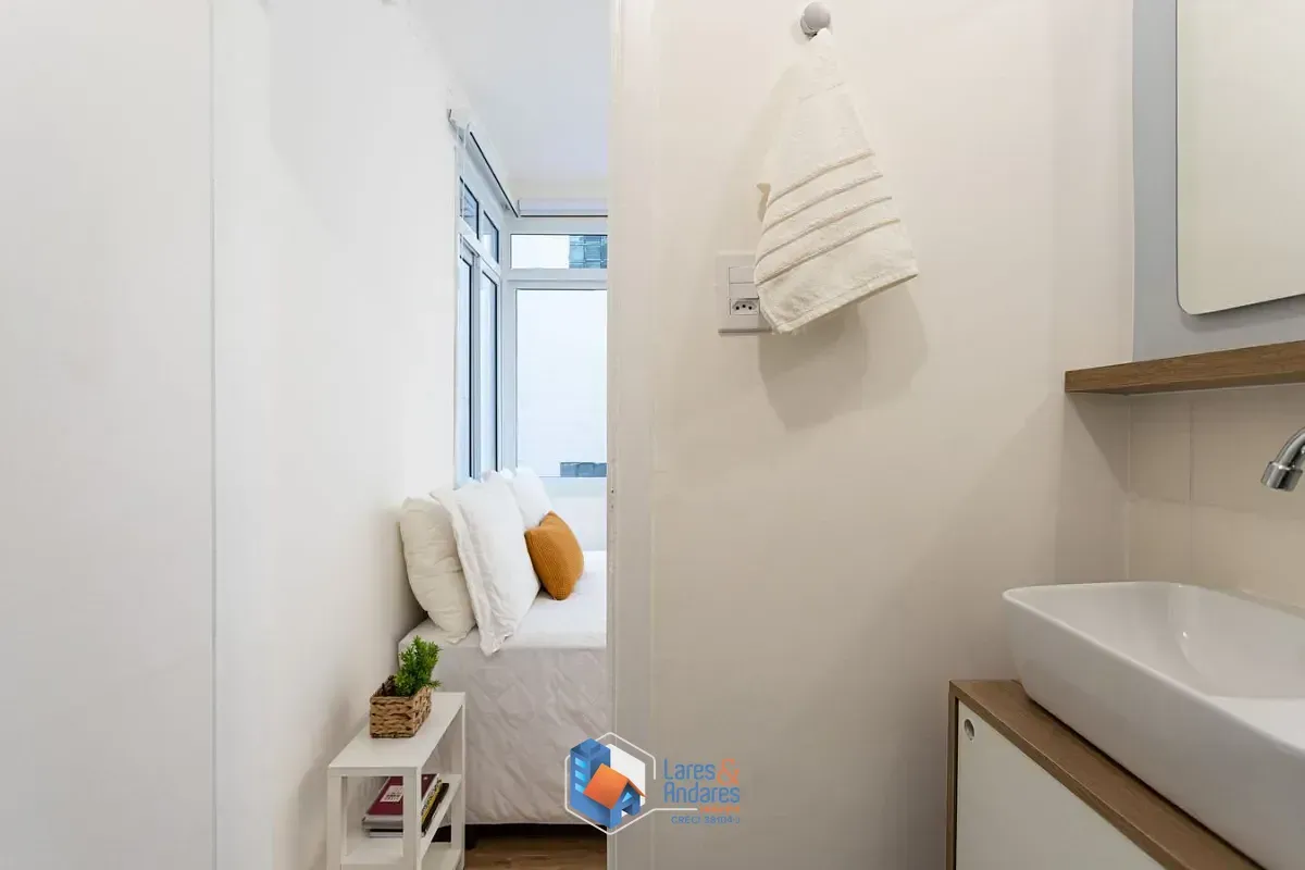 Imagem Apartamento para venda em Pinheiros com 5 quartos, sendo 2 suítes, 135m²