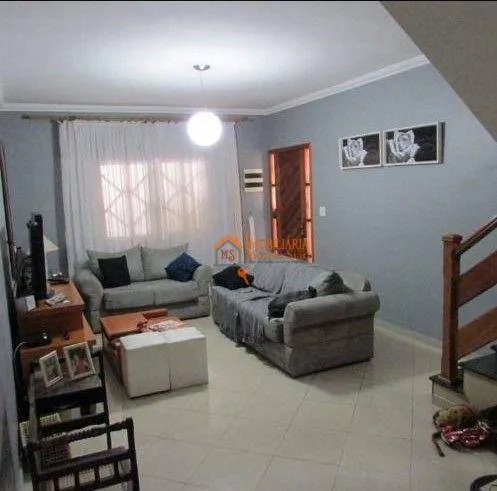 Foto do imóvel Casa com 3 dormitórios à venda, 209 m² por R$ 550.000,00 - Jardim City - Guarulhos/SP