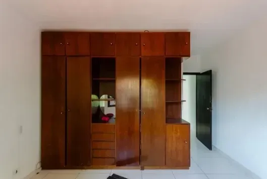 Imagem Casa com 3 Quartos para Alugar, 300 m² em Conjunto Residencial Vista Verde - São Paulo