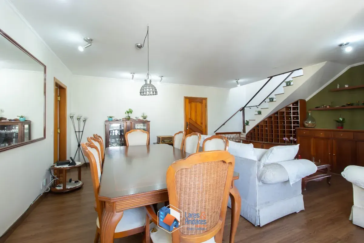 Imagem Cobertura para venda em Campo Belo com 4 quartos, sendo 1 suíte, 195m²