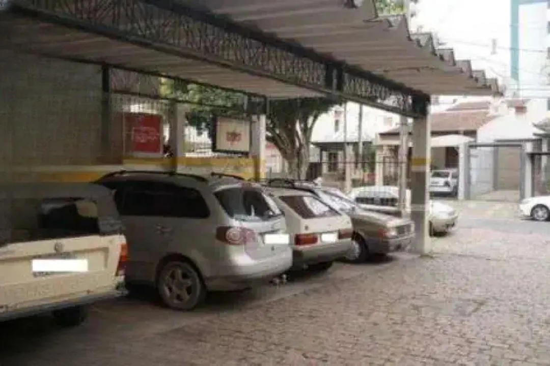 Imagem Vende-se terreno comercial bairro Auxiliadora