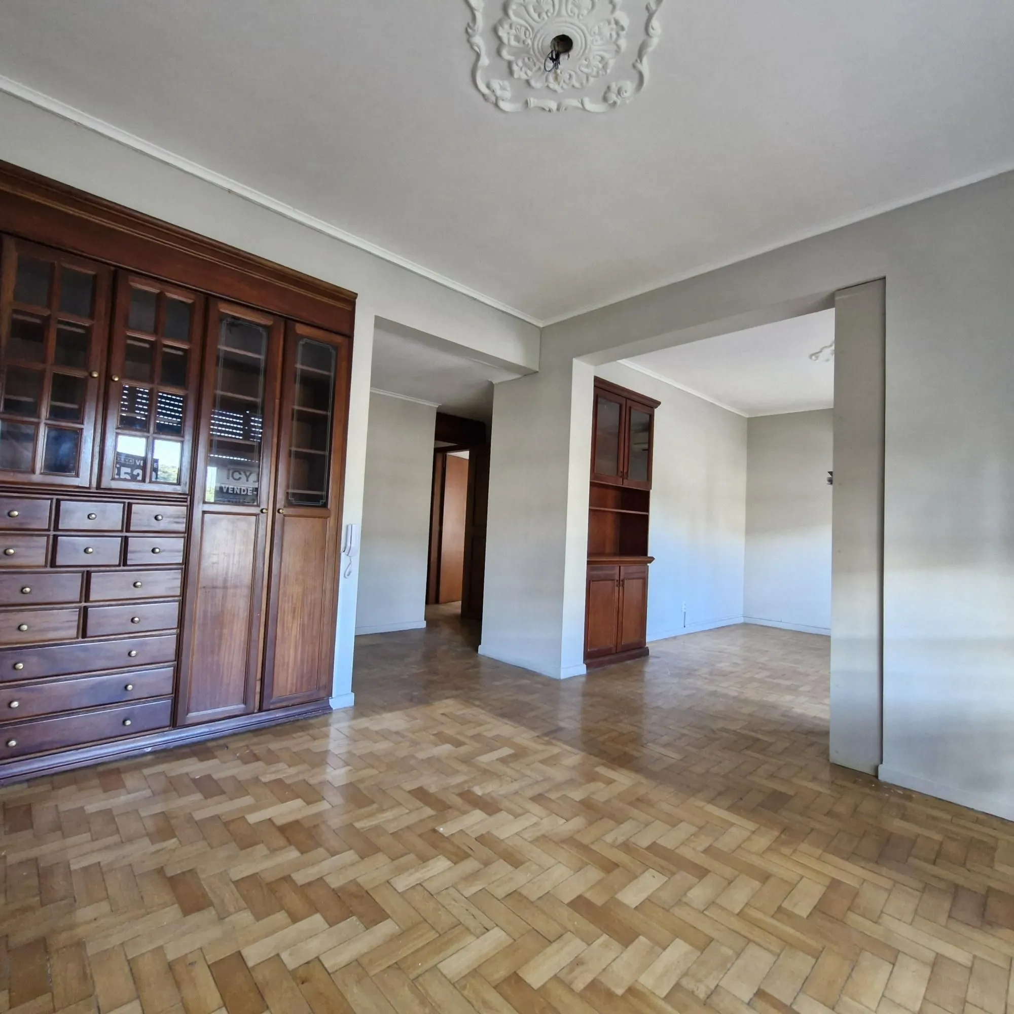 Imagem Oportunidade Única! Apartamento de 3 Dormitórios no Praia de Belas - Porto Alegre/RS