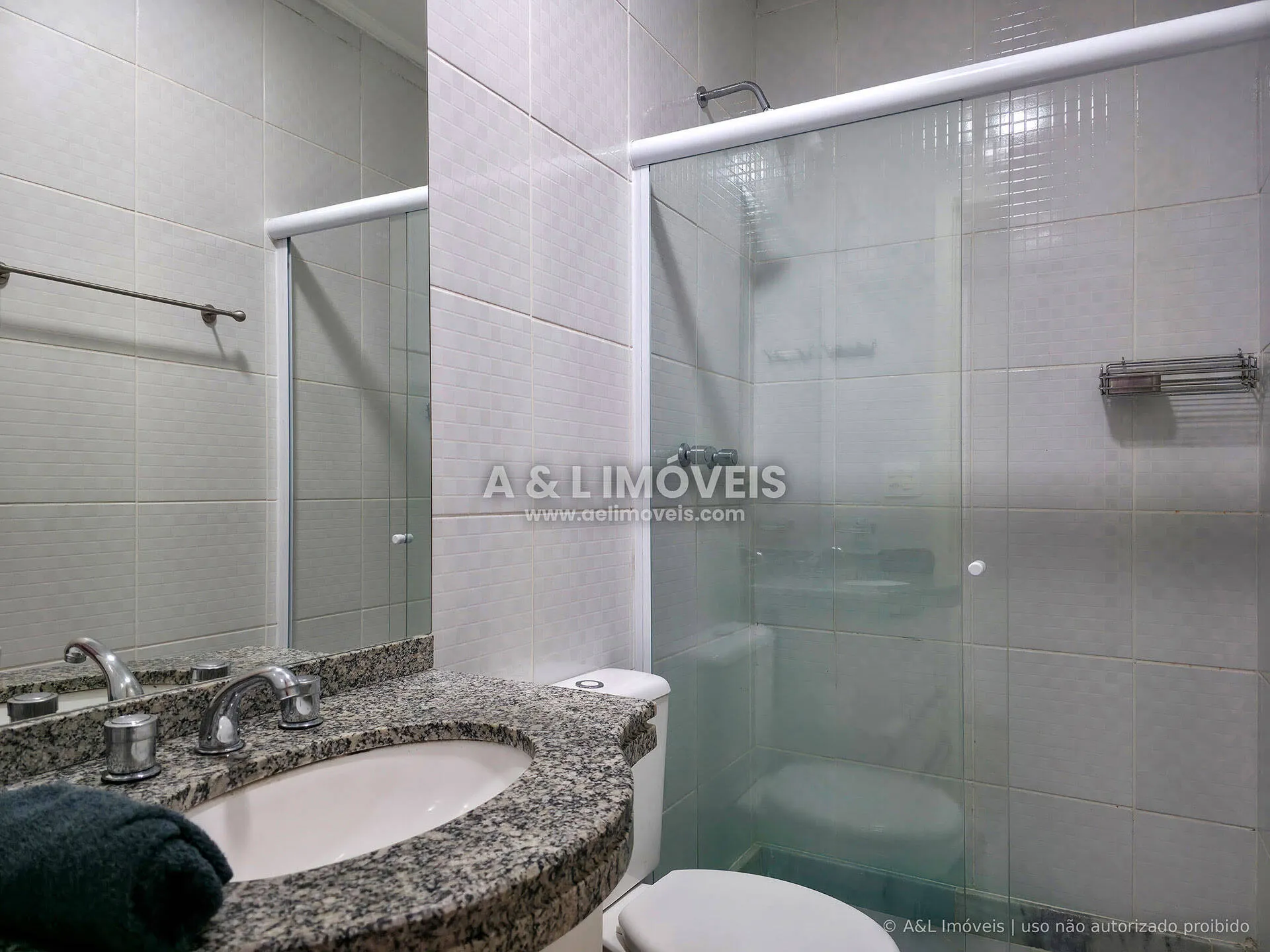 Imagem Apartamento em Campos do Jordão | Lareira e Vista para o Vale