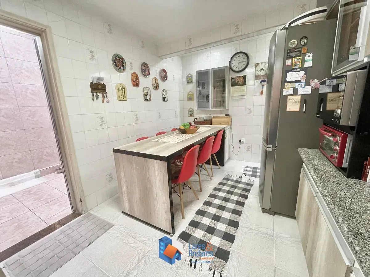Imagem Sobrado para venda em Chácara Belenzinho com 5 quartos, sendo 2 suítes, 309m²