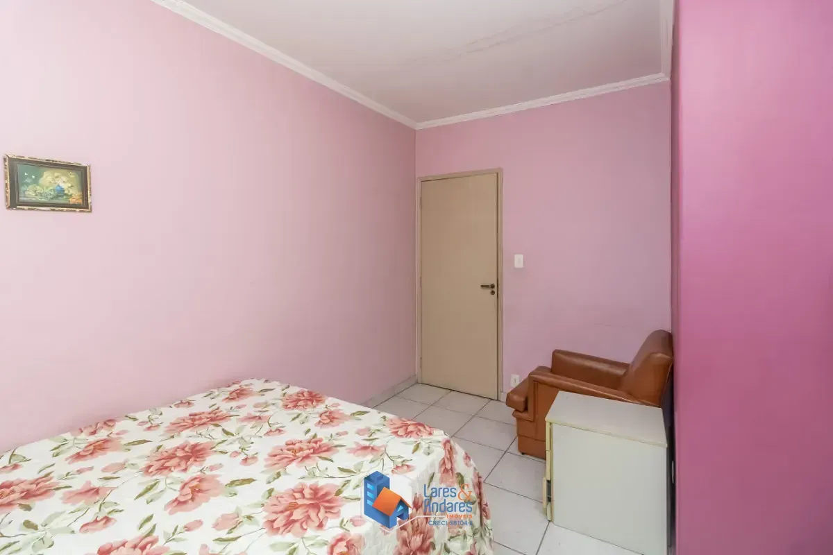 Imagem Sobrado para venda em Jardim Maracanã com 4 quartos, 180m²