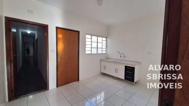 Foto do imóvel Aluga-se Casa Ampla e Confortável - Jd. Eridano Itu-SP Garagem