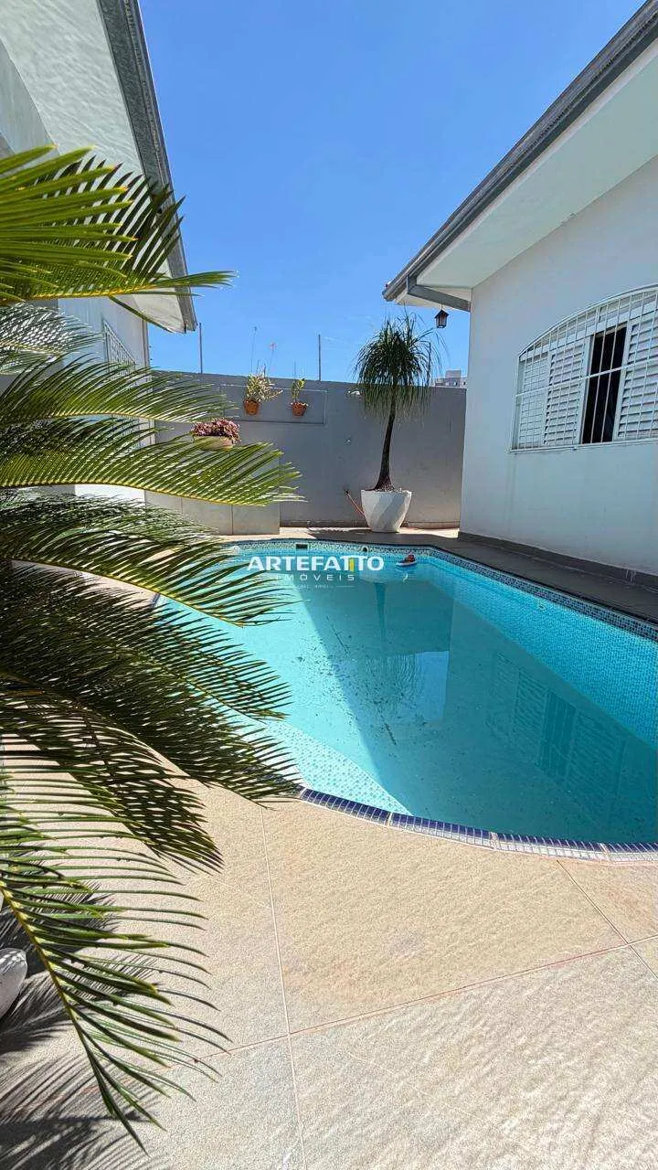Imagem Casa à venda em Franca, Jardim Santana, com 3 quartos, 272m2