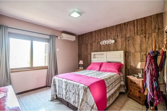 Imagem Casa para venda no bairro Serraria em Porto Alegre