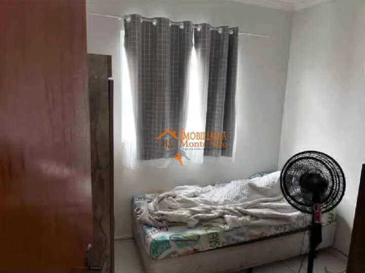 Imagem Sobrado com 3 dormitórios à venda, 200 m² por R$ 630.000,00 - Bonsucesso - Guarulhos/SP