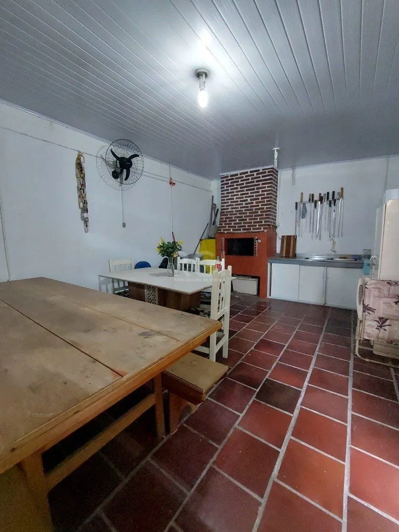 Imagem Casa para Venda - 184m², 3 dormitórios, sendo 1 suites, 4 vagas - Cristal