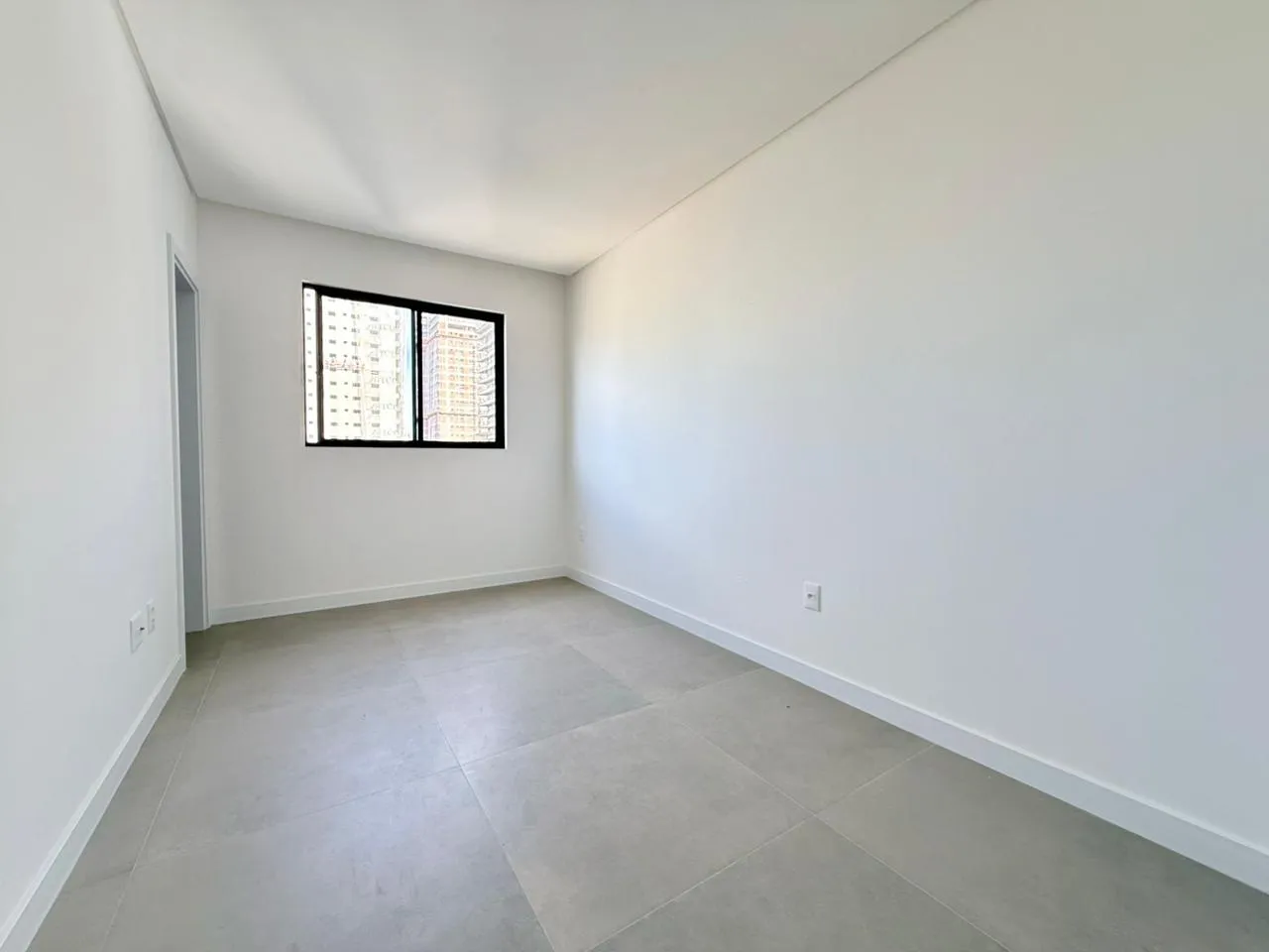 Imagem Apartamento à venda com 109.5m2 por R$ 1.900.000,00