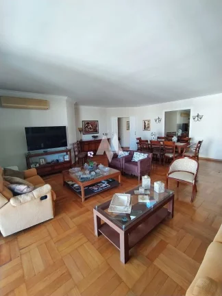 Imagem Refinado Apartamento de Alto Padrão com 211m² na Prestigiosa Vila Rica - Boqueirão, Santos