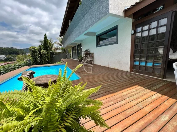 Imagem LINDA CASA PARA RECEBER COM TODO CARINHO!!!!