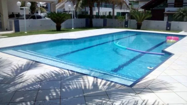 Imagem CASA EM CONDOMINIO FECHADO - FRENTE AO MAR - ESPETACULAR