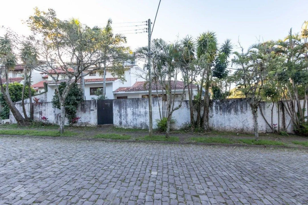 Imagem Casa para Venda - 558.14m², 4 dormitórios, sendo 4 suites, 6 vagas - Jardim Isabel