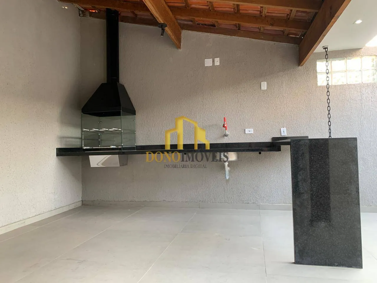Imagem Casa recém reformada | condomínio ecopark lagos | mogi das cruzes