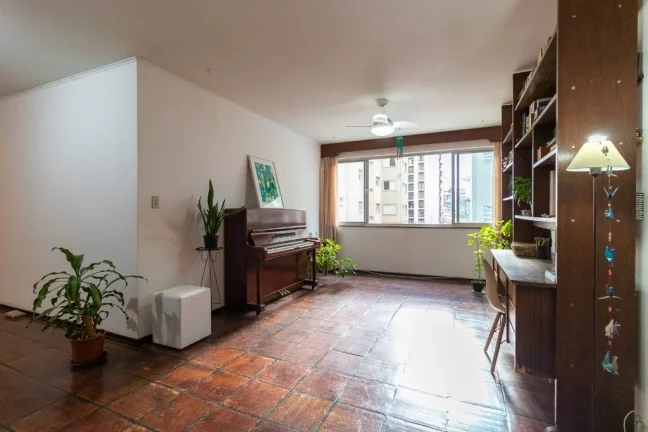 Foto do imóvel Apartamento à venda em São Paulo, Jardim Paulista, com 3 quartos, 123m2 em Fernão Cardim