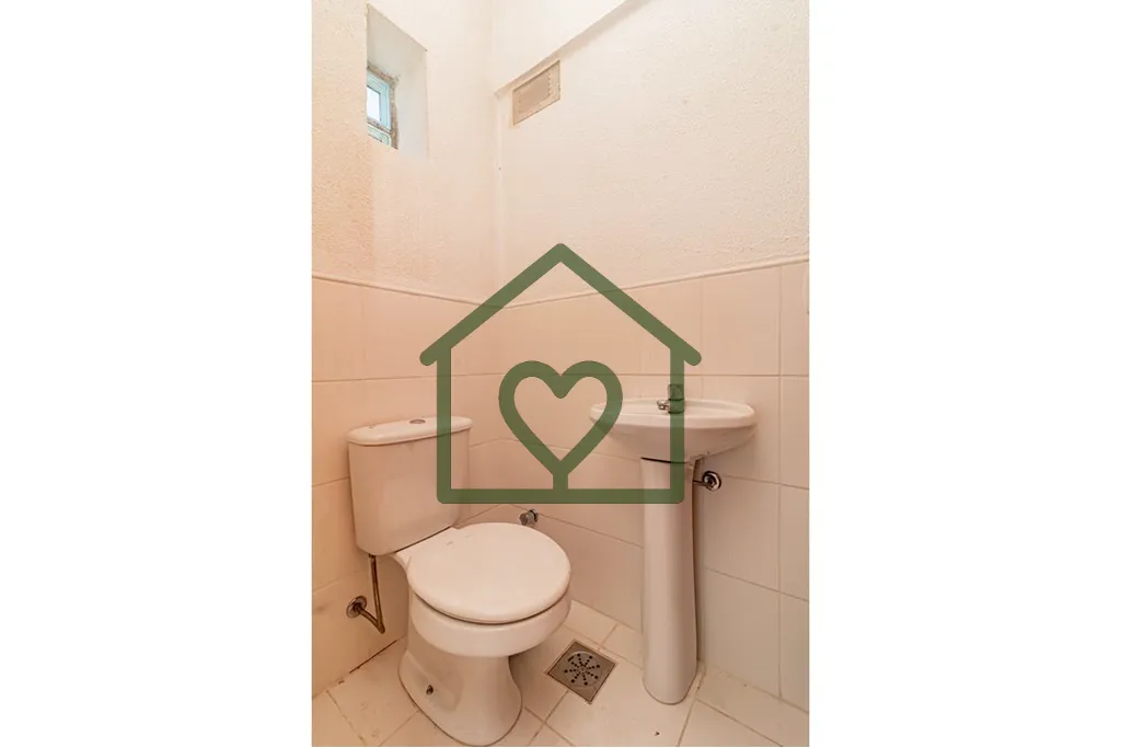 Imagem Sala comercial com 19m2 no sexto andar, localizada na Rua Joaquim Nabuco, no bairro Cidade Baixa, en...