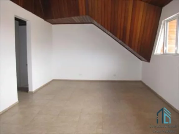 Imagem (Permuta ou financiamento) Sobrado 04 quartos c/suíte, terreno nos fundos, no Jardim das Américas em Curitiba PR,