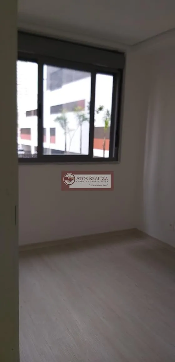 Imagem Alugue Apartamento com valor de oportunidade em Jardim marajoara. Alugo apartamento próximo ao Shppping Interlagos, com 2 dormitorios, 1 vaga, Storage no Subsolo, condomínio com piscina, Academia, churrasqueira, oportunidade de locação. R$ 2.000, Condomín