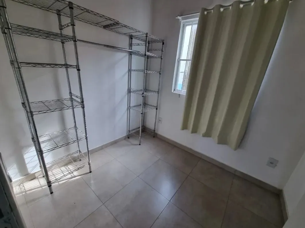 Imagem Casa sobrado no bairro Cristal de 3 domitórios e 3 vagas