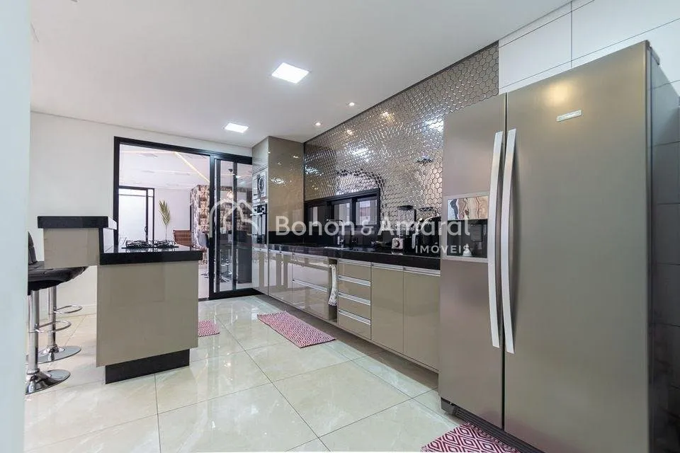 Imagem Casa de Alto Padrão com 3 suítes a venda no Condomínio Jatobá em Hortolândia , SP