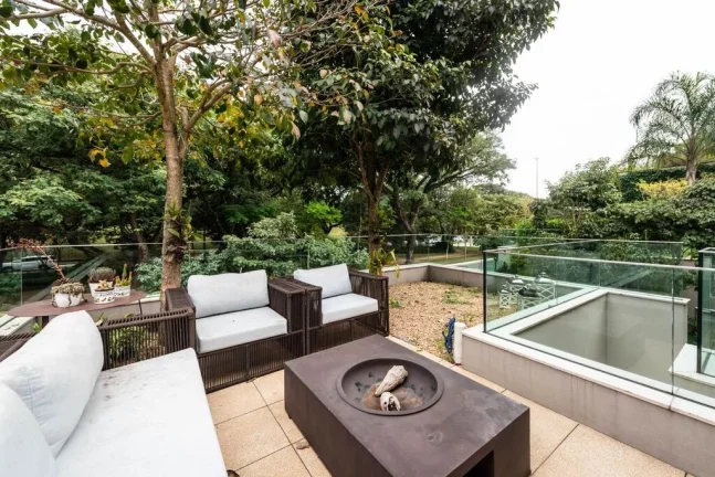 Imagem CASA RESIDENCIAL em São Paulo - SP, Alto de Pinheiros