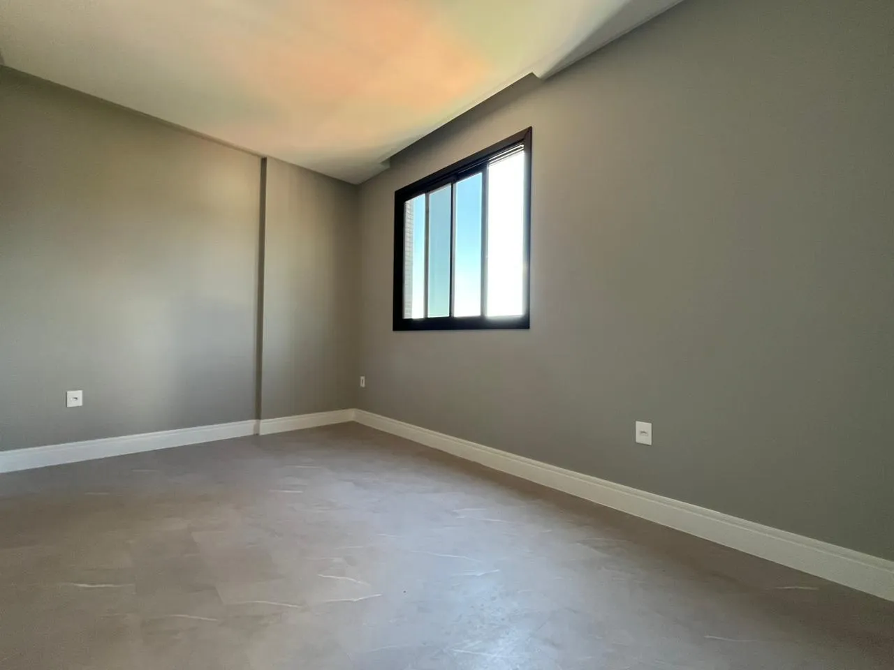 Imagem Apartamento com vista para o mar à venda com 197m2 por R$ 4.000.000,00