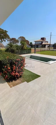 Imagem Imóvel de luxo em condomínio fechado no Lago do Manso com 5 quartos, 4 suítes e vista deslumbrante em Chapada dos Guimarães-MT