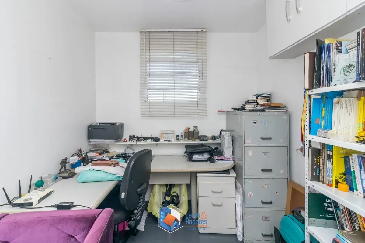 Imagem Casa no condomínio Parque das Mercês para venda com 5 quartos, sendo 4 suítes, 240m²