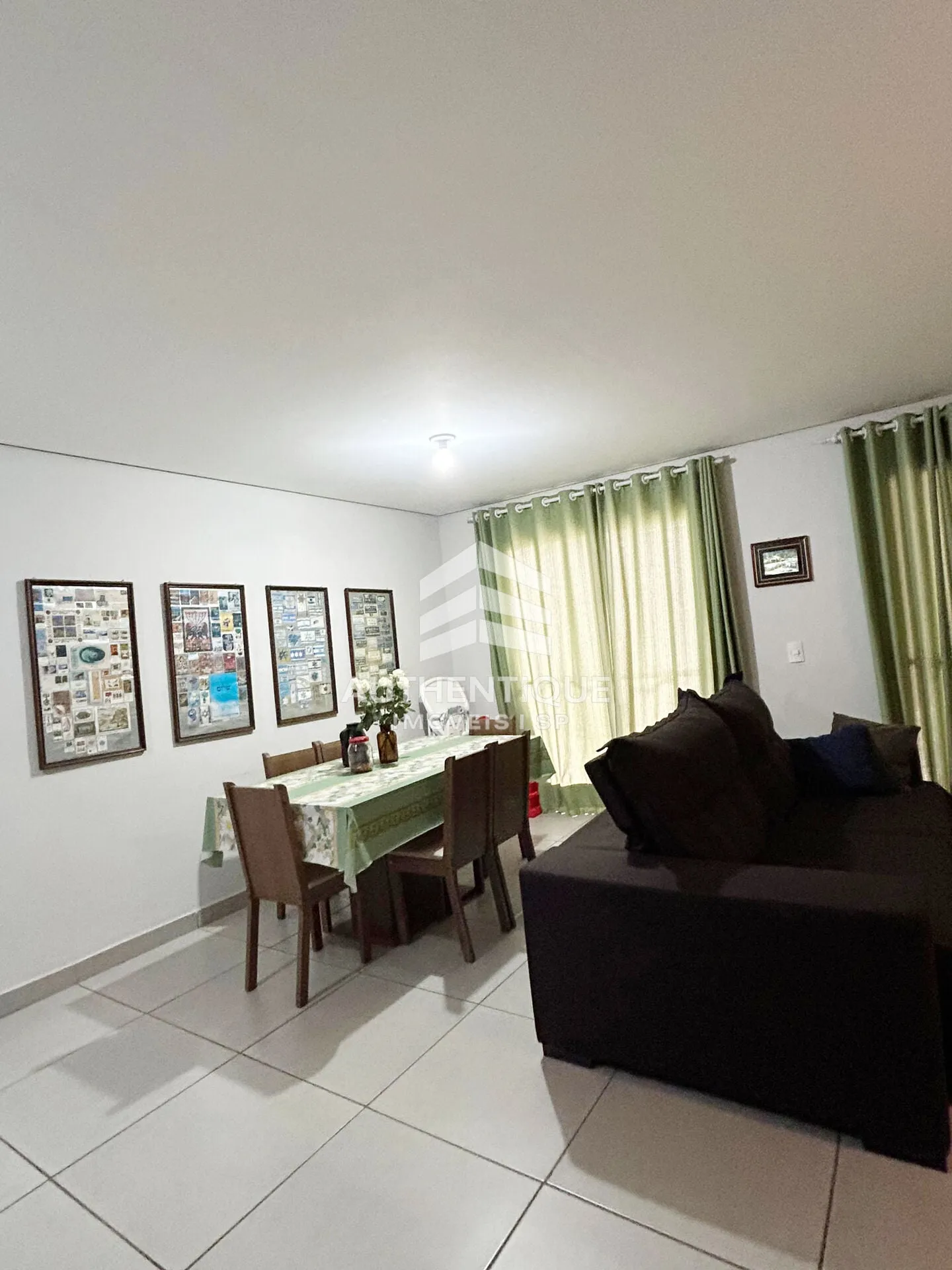 Imagem Casa Sobrado em Granja Viana à Venda, Cotia/SP