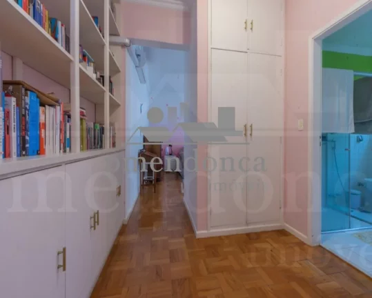 Imagem Apartamento na Rua Sergipe com 3 quartos (1 suíte) e 1 vaga, 220m².
