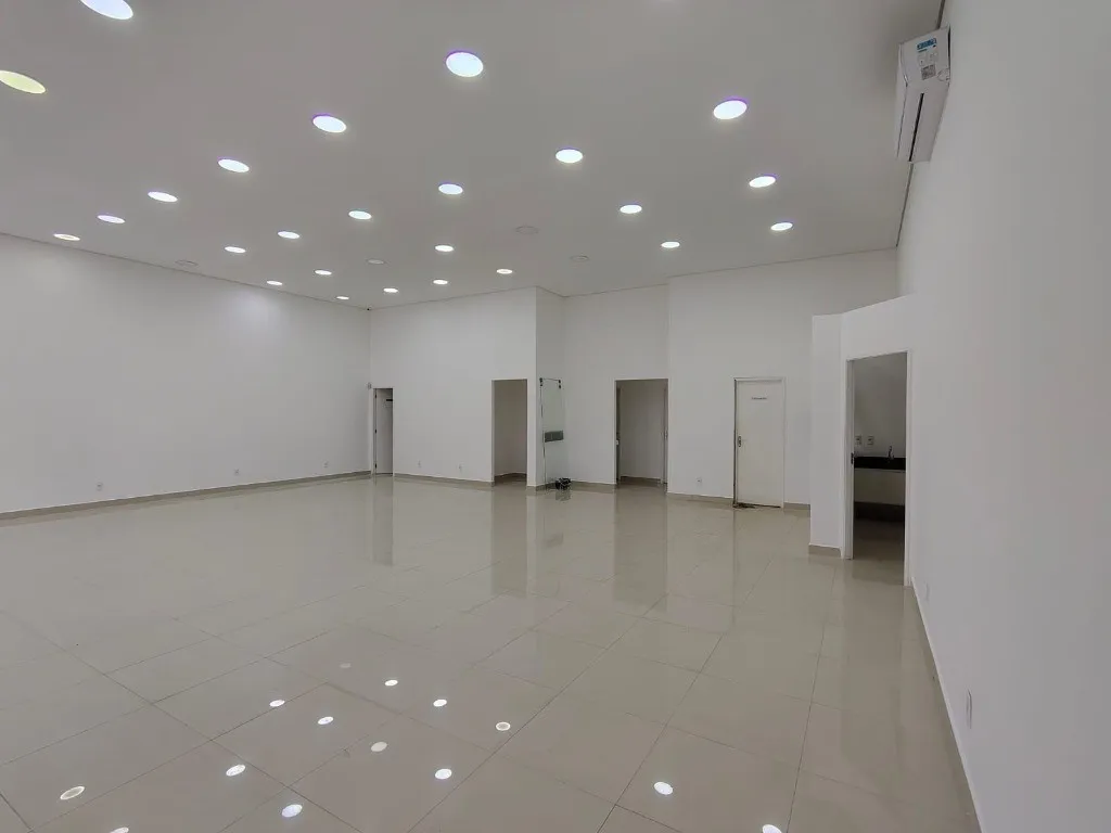 Imagem Loja Comercial de Alto Padrão para Locação em São Caetano do Sul - Bairro Santa Maria - 169m² - 4 Banheiros - 6 Vagas de Garagem