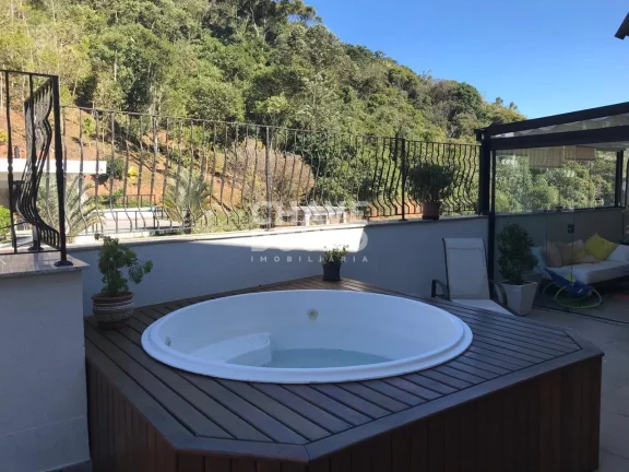 Imagem Cobertura duplex na melhor localização do centro da cidade!