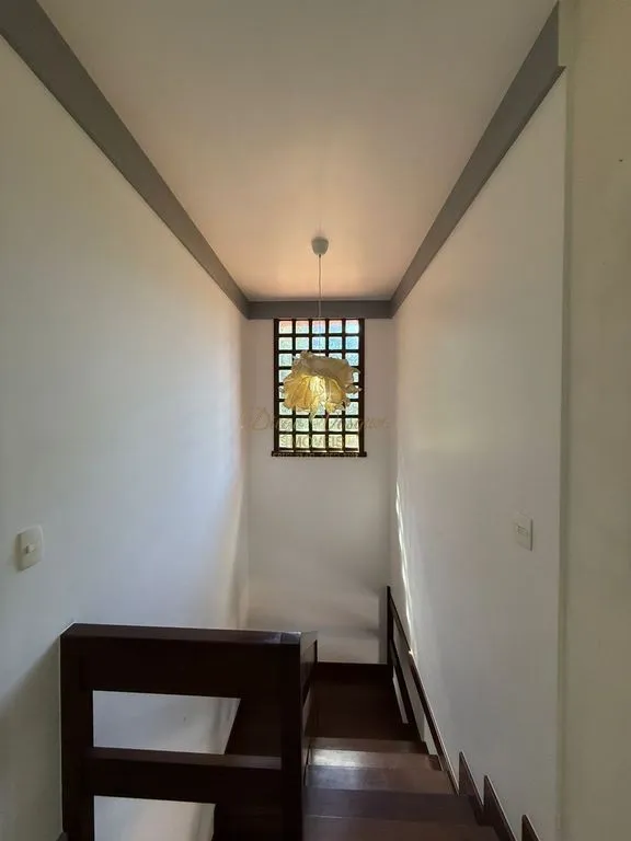 Imagem Casa em Condomínio para Venda em Teresópolis / RJ no bairro Granja Guarani