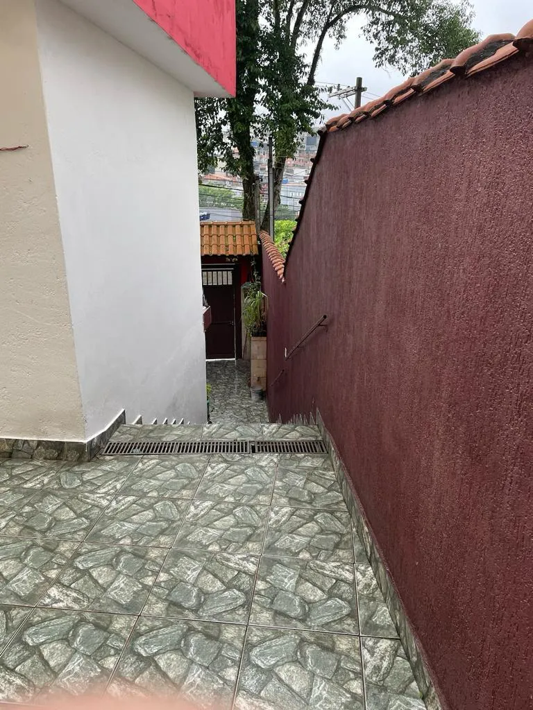 Imagem Casa para renda com 5 casas no quintal - Vila Missionaria