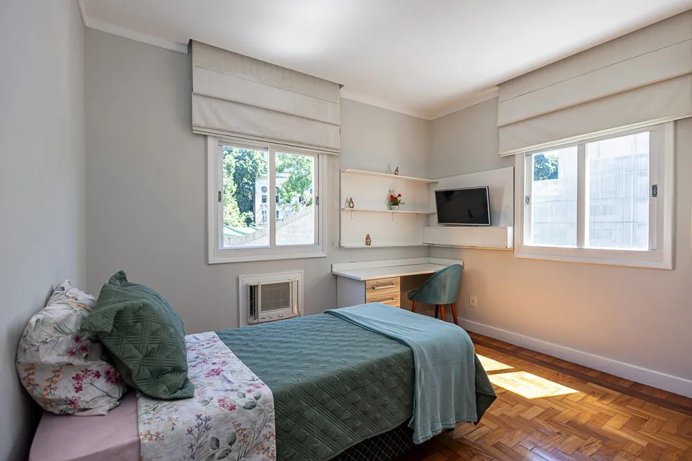 Imagem Apartamento para Venda em Rio de Janeiro, Flamengo, 4 dormitórios, 1 suíte, 3 banheiros, 1 vaga