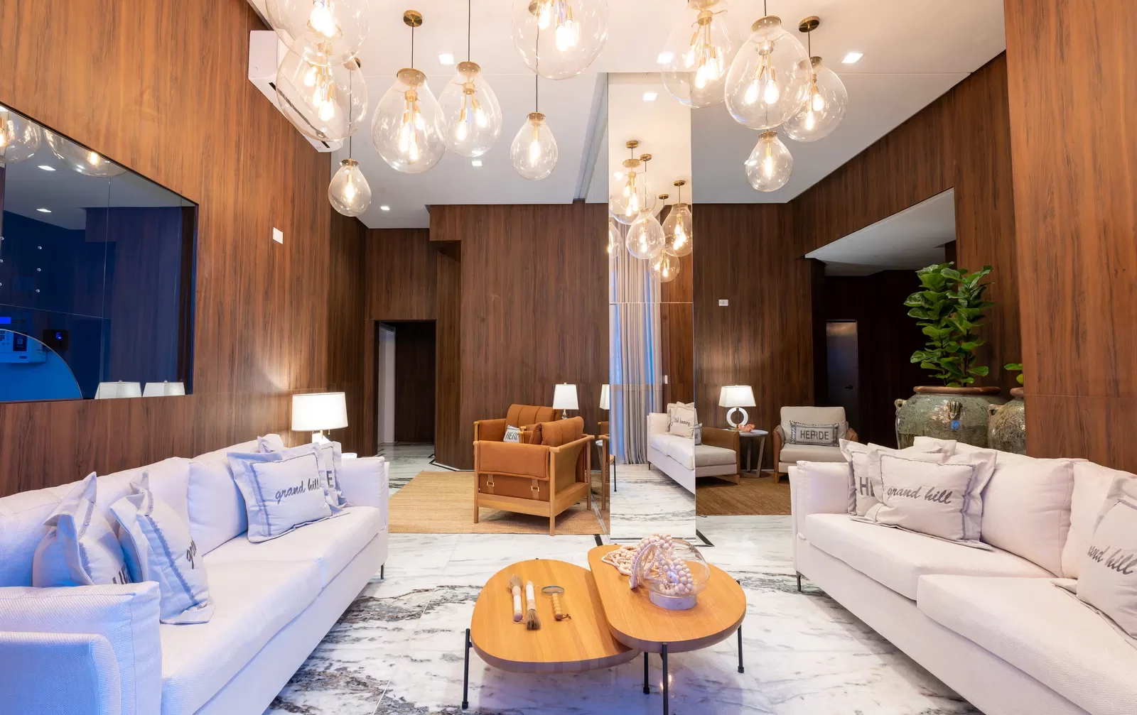 Imagem Grand Hill Tower