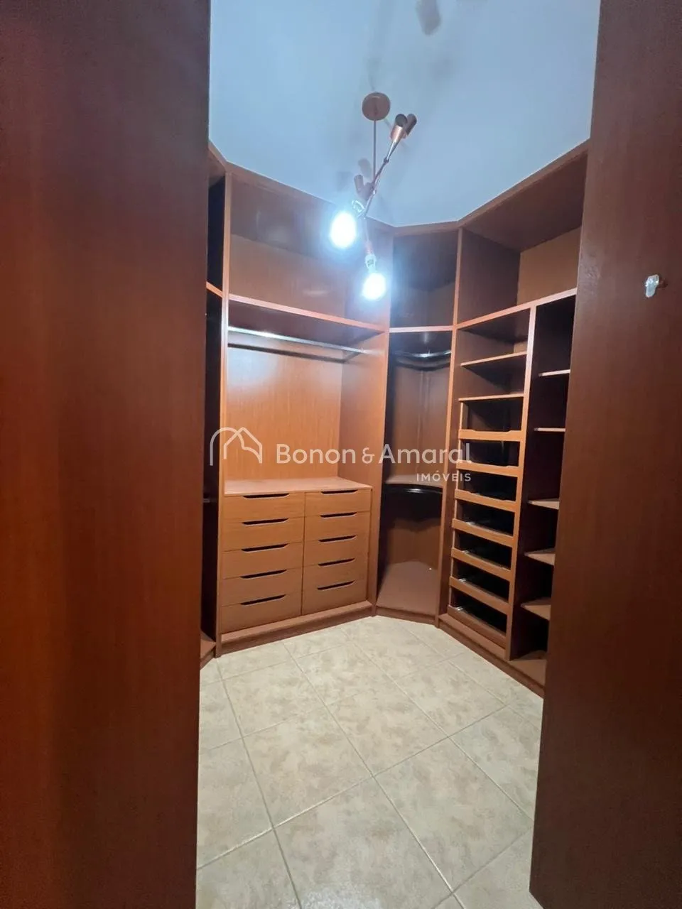 Imagem Casa de Condomínio Manacás, em Betel, Paulínia | 3 Dorms
