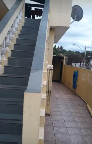 Imagem Excelente Sobrado no Bairro Jardim Maria Eugênia com 226m².