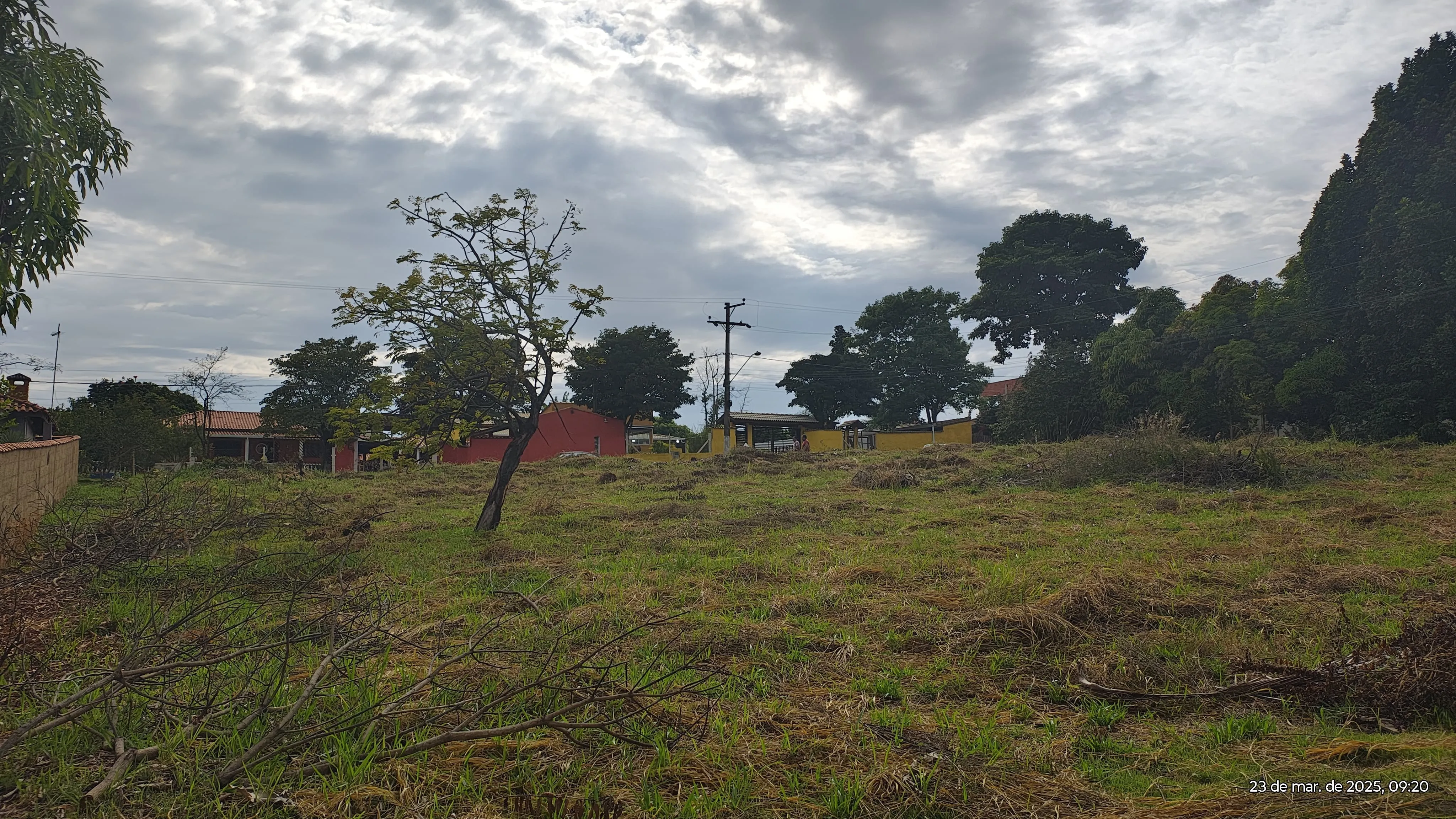 Imagem Terreno para Chácara no Condomínio Arco Íris ? Plano, de Esquina e Ótima Localização