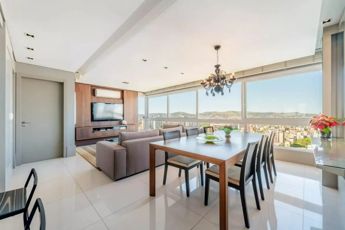 Imagem Apartamento 3 dormitórios, sendo 1 suíte e 2 vagas no Petropolis