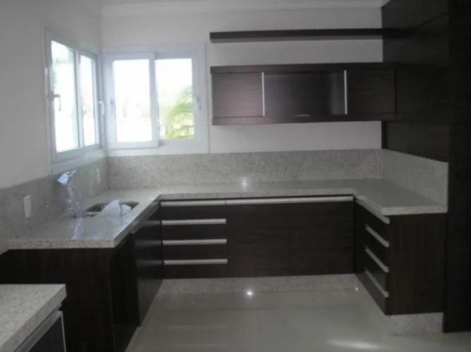 Imagem Casa para Venda - 462m², 6 dormitórios, sendo 6 suites, 3 vagas - Atlântida