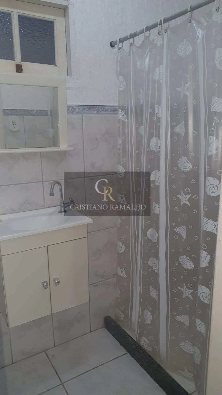 Imagem Casa à venda em Cabo Frio, Vila Nova, com 6 quartos, 136,00m2