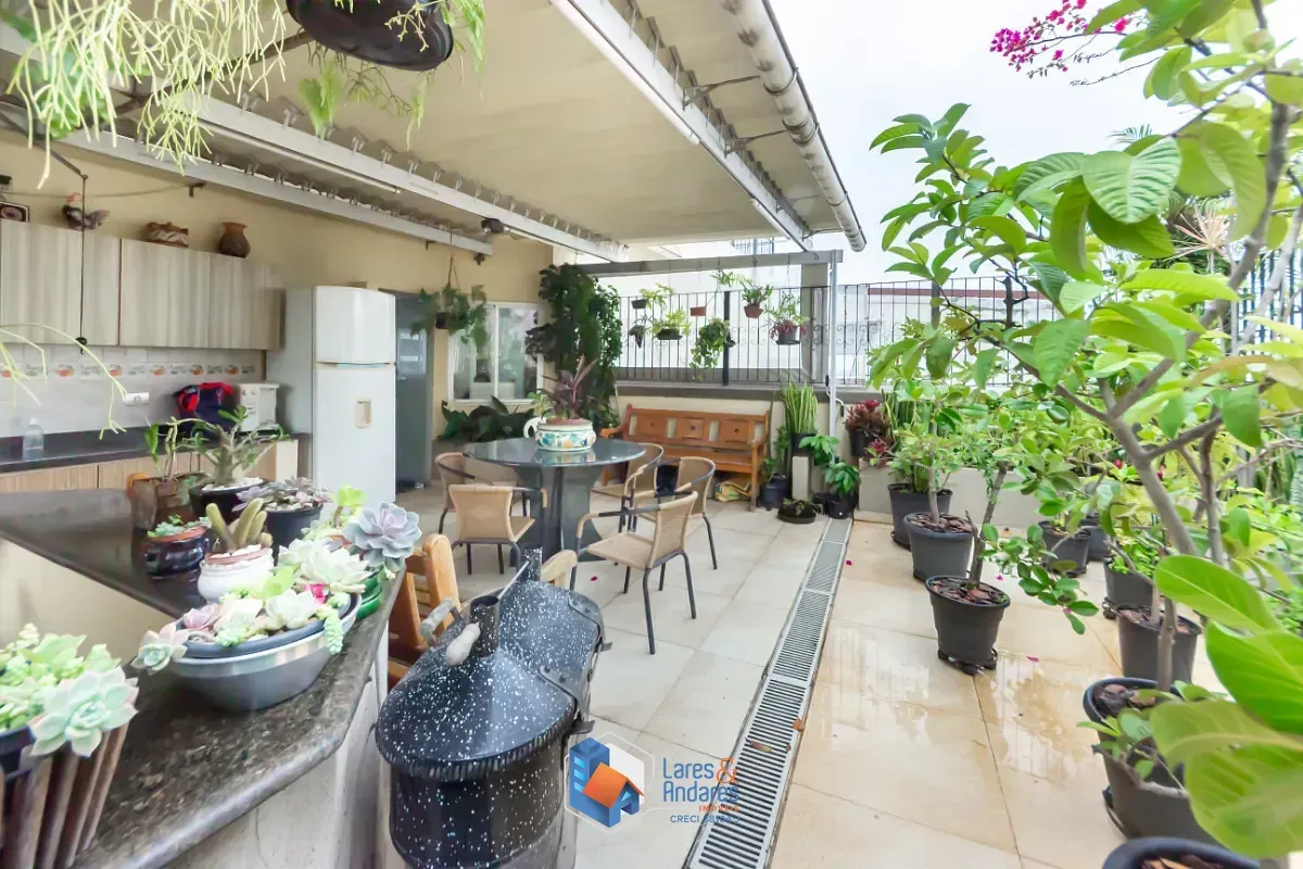 Imagem Cobertura para venda em Jardim Paulista com 4 quartos, sendo 1 suíte, 280m²