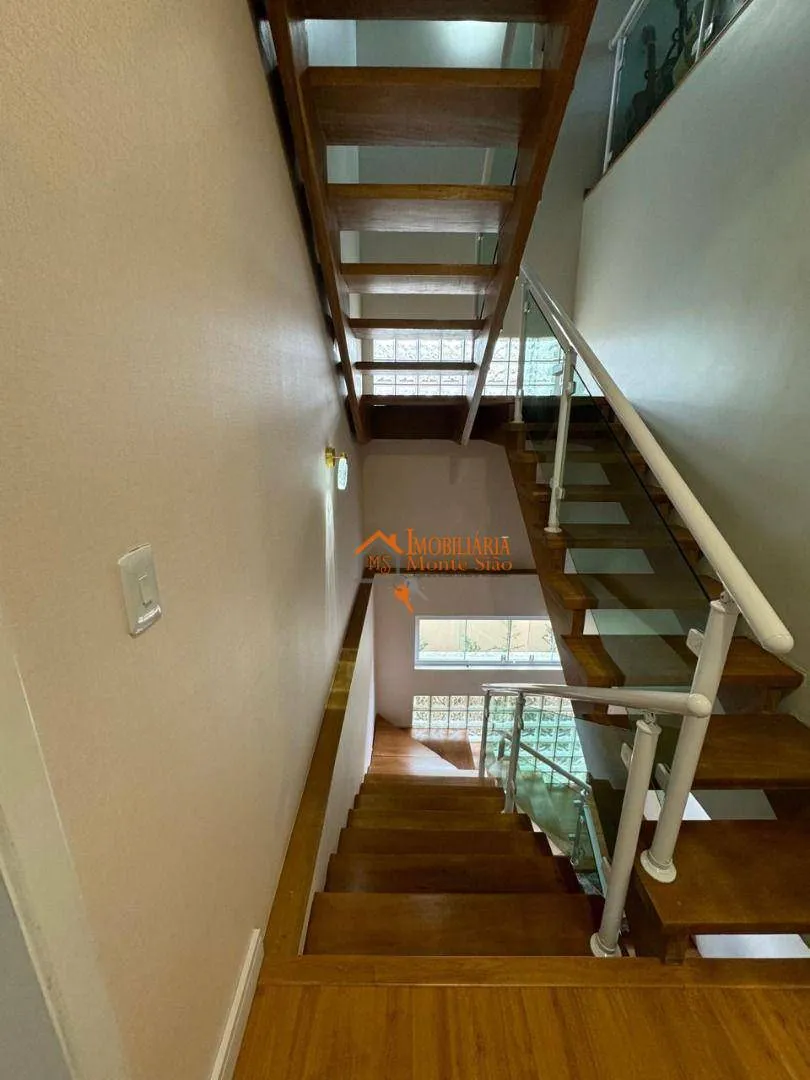 Imagem Sobrado com 4 dormitórios à venda, 410 m² por R$ 3.250.000,00 - Jardim Maia - Guarulhos/SP