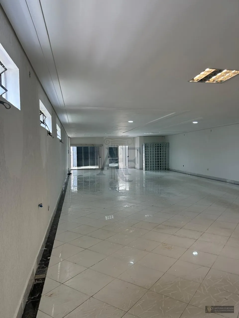 Imagem Comercial para alugar em Quarta Parada, São Paulo